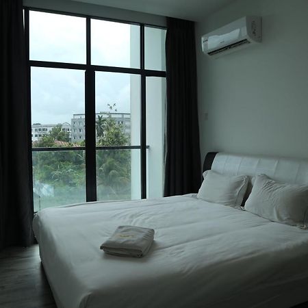 Zen66 @ Roxy Serviced Apartment Кучінг Екстер'єр фото