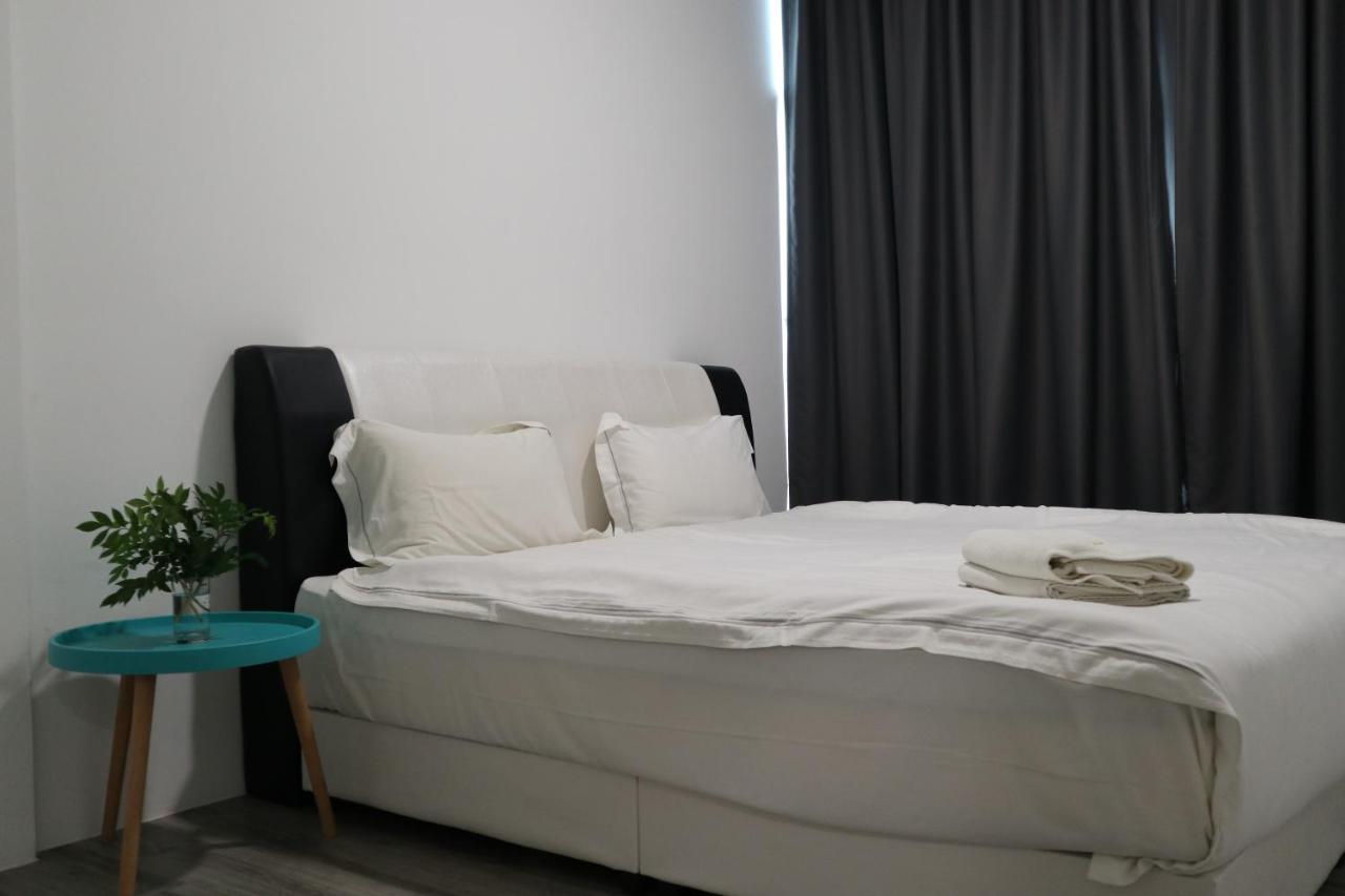 Zen66 @ Roxy Serviced Apartment Кучінг Екстер'єр фото